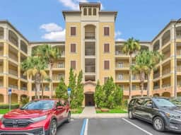 Entire Condo | Free Club access | 5 mins to Disney - Image 3