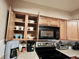 Lakeshore Landing | Modern | Spacious Family House - Image 3