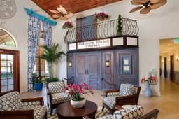 Paradise Palm Home Stay / Near parks - Image 3