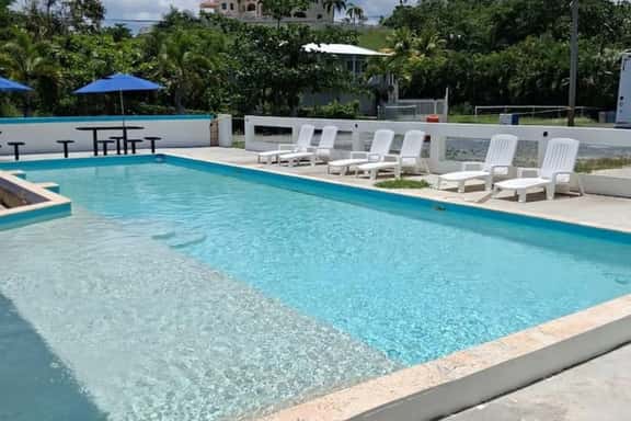 Playa Paradise: Queen ~ Bunk ~ Sofa Bed | Sleeps 8 - Image 1