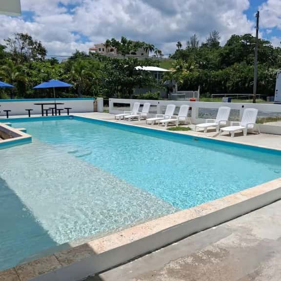 Playa Paradise: Queen ~ Bunk ~ Sofa Bed | Sleeps 8 - Image 1