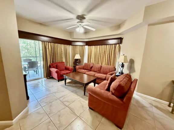 Entire Condo | Free Club Access | 5 mins to Disney - Image 2