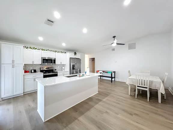 Heated Pool & Spa | King Suite| 13 Min to Disney - Image 4