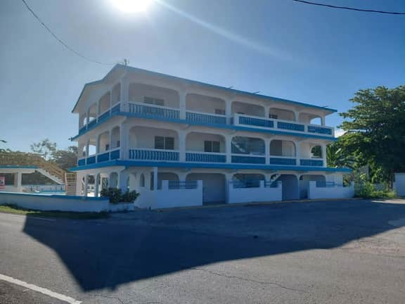 Playa Paradise | 1BR | Sleeps 4 | Private Balcony - Image 4