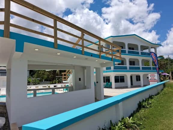 Playa Paradise: Queen ~ Bunk ~ Sofa Bed | Sleeps 8 - Image 2